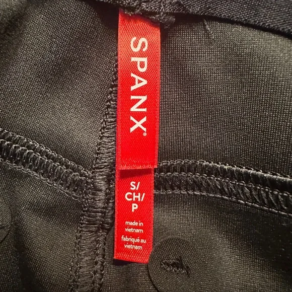 SPANX high rise Black Faux Leather Skinny Pants - Picture 3 of 6